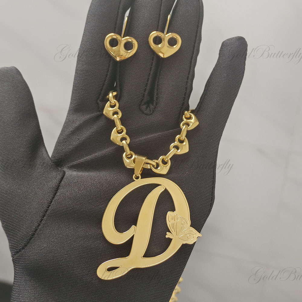 GoldButterfly カスタムハートイヤリング 3D  - 3D Printing Earrings のレビューと価格